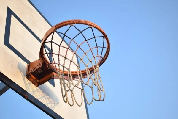 basketball rebounding